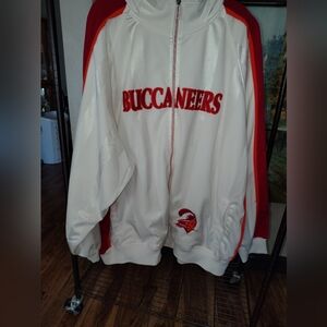 Mitchell & Ness Throwbacks White Jacket